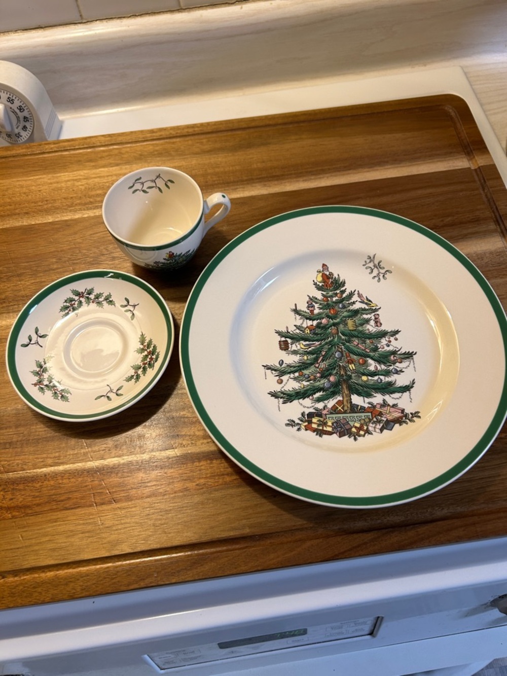 Spode Christmas Tree 3 piece buffet set - Picture 4 of 7